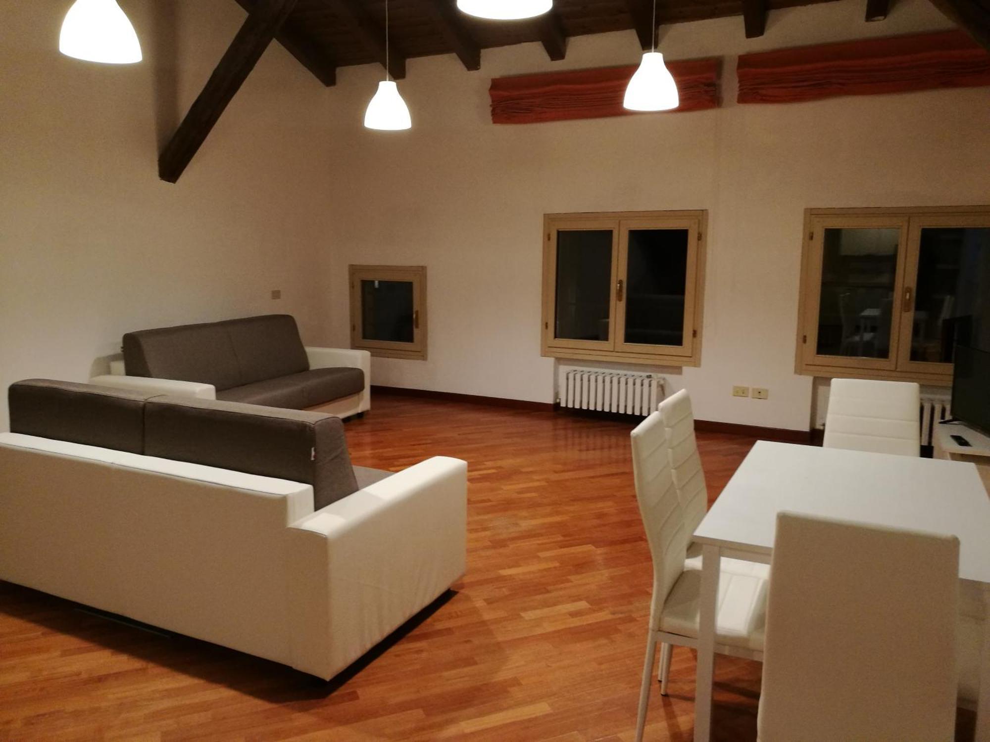 Palazzo Bargellini Panzacchi & Via De' Pepoli * Bologna