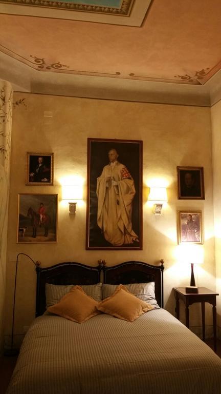 Palazzo Bargellini Panzacchi & Via De' Pepoli * Bologna