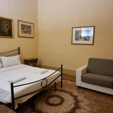 Palazzo Bargellini Panzacchi Apartments & Via De' Pepoli Apartments Bologna Room photo